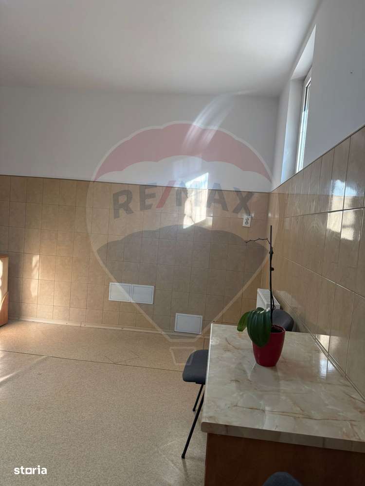 Cabinet de inchiriat - Imagine principală: 4/5