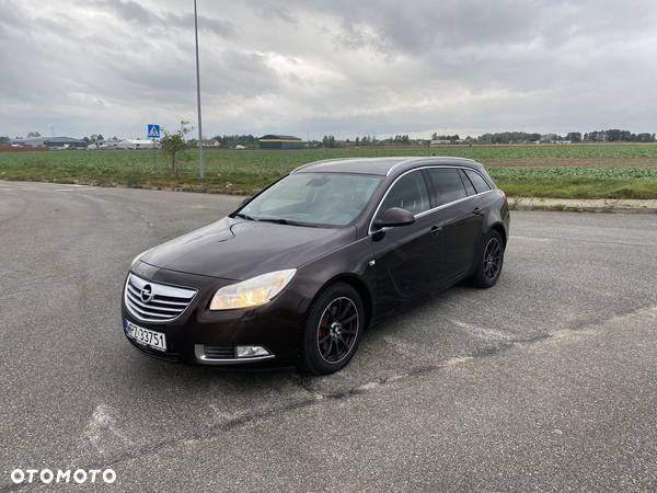 Opel Insignia 2.0 CDTI Sports Tourer - 2