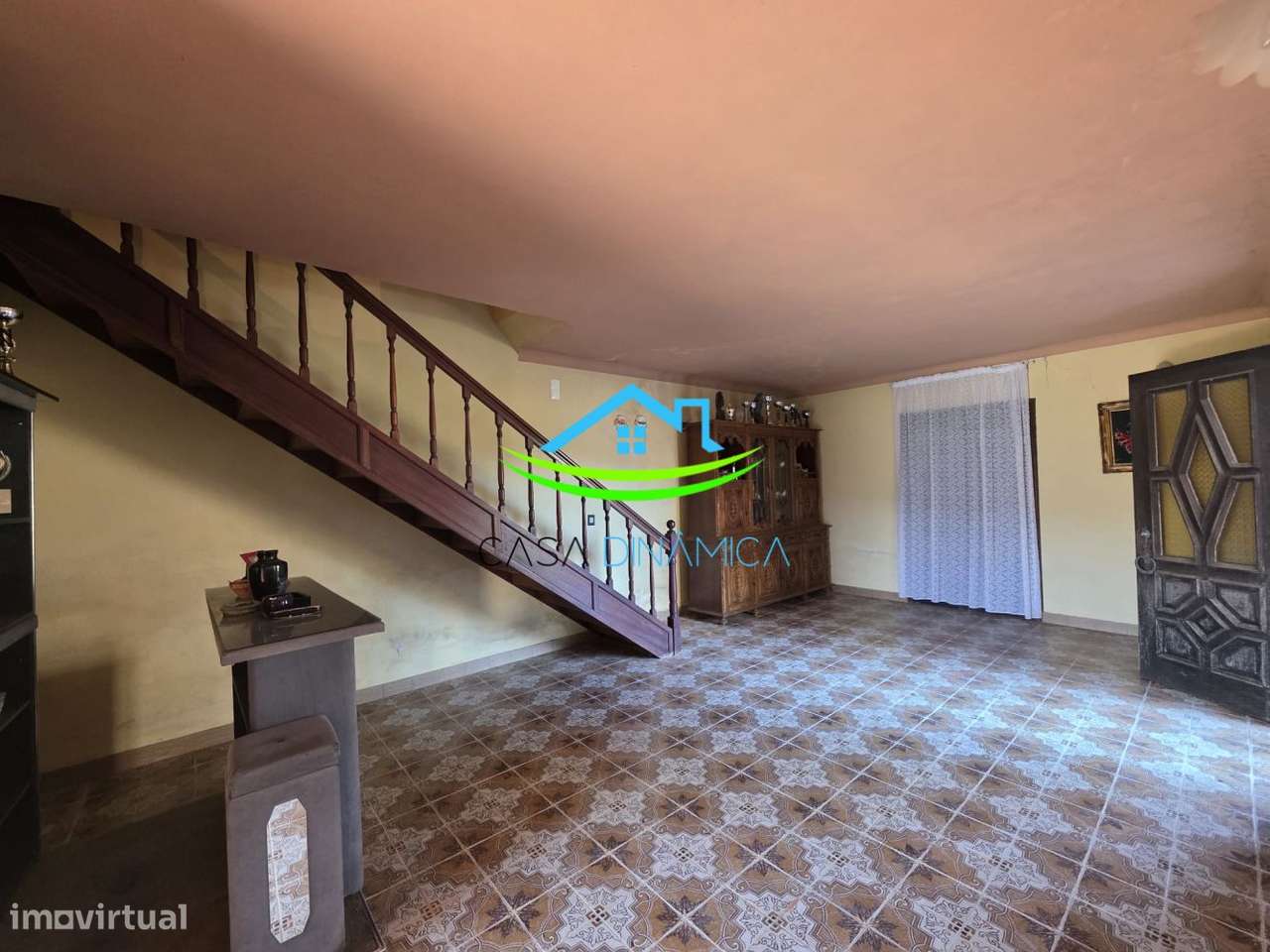 Moradia T3 em Azenha com terreno de 2000m2-6