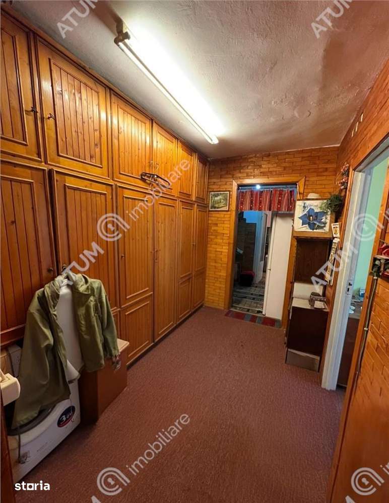 Apartament 3 camere decomandate balcon zona Rahovei din Sibiu-4