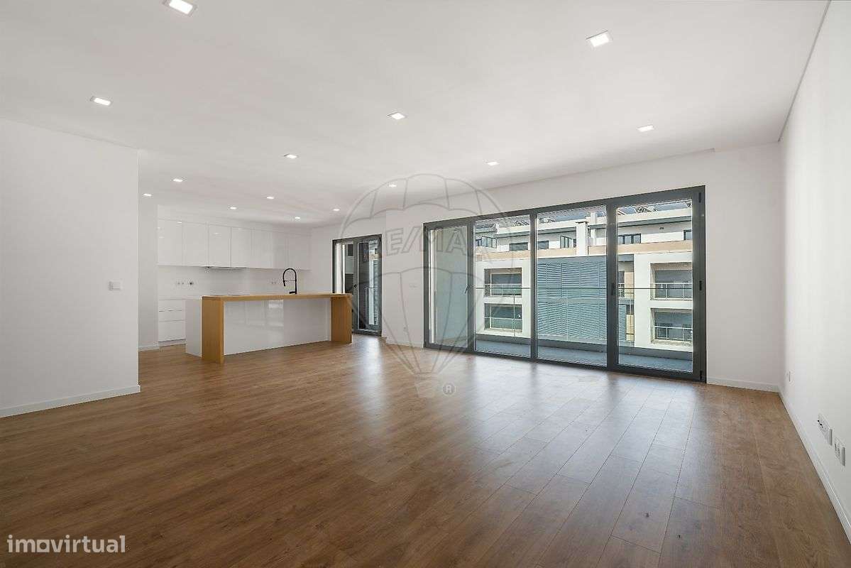 Apartamento T4 para venda - Grande imagem: 2/50