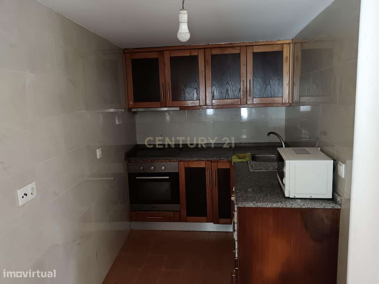 Moradia de 2 pisos, na Rua Sra Mercules, N 16, em Castelo Branco - Grande imagem: 5/12