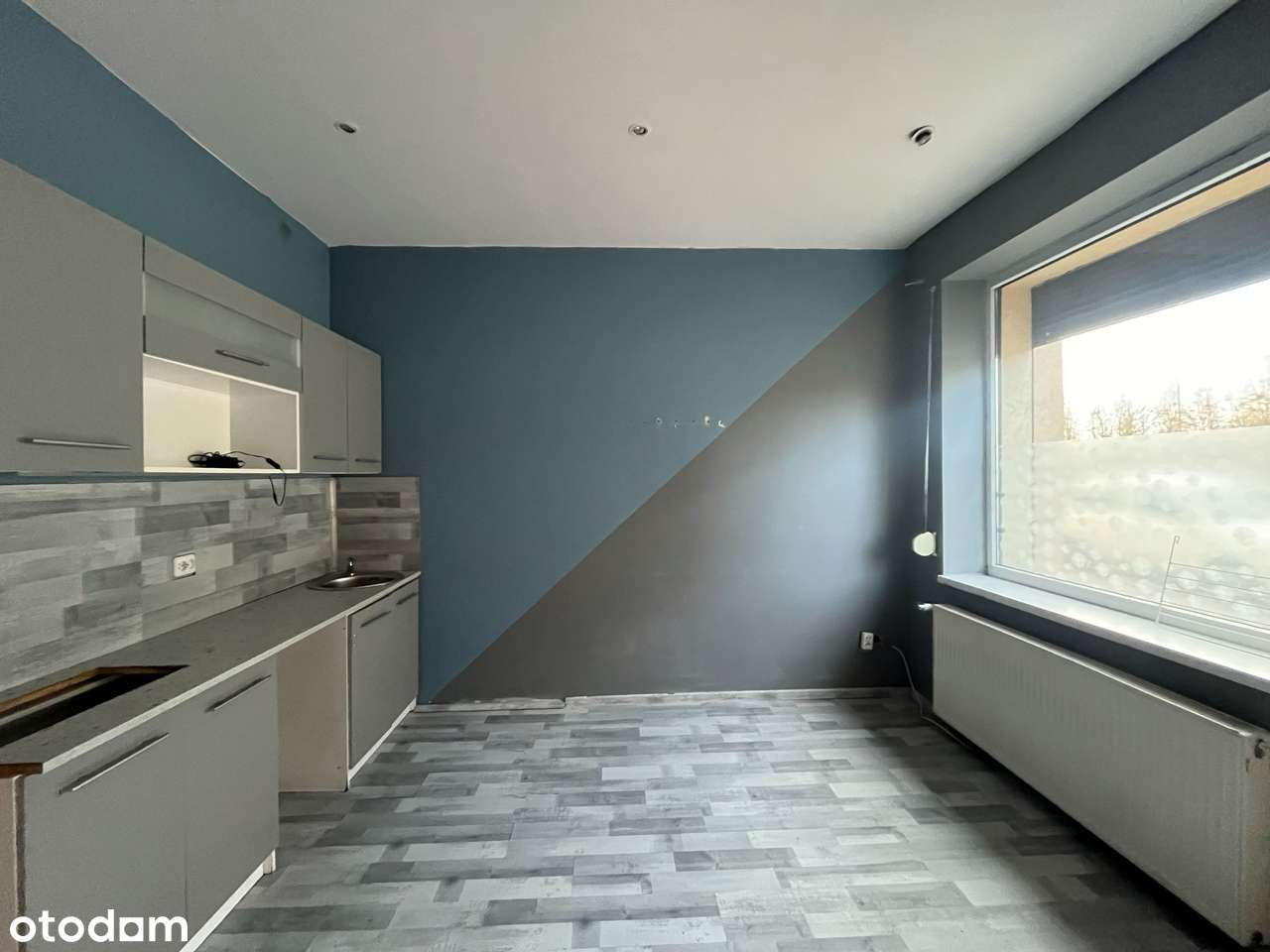 Na sprzedaż - lokal usługowy ul. 28 Czerwca 1956 r. 271 Poznań-14