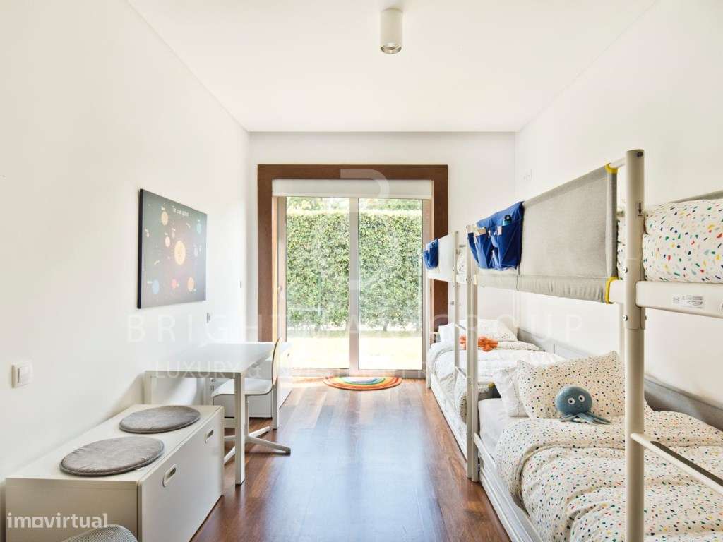 Andar de moradia T3 com jardim e piscina na Guia, Cascais-14