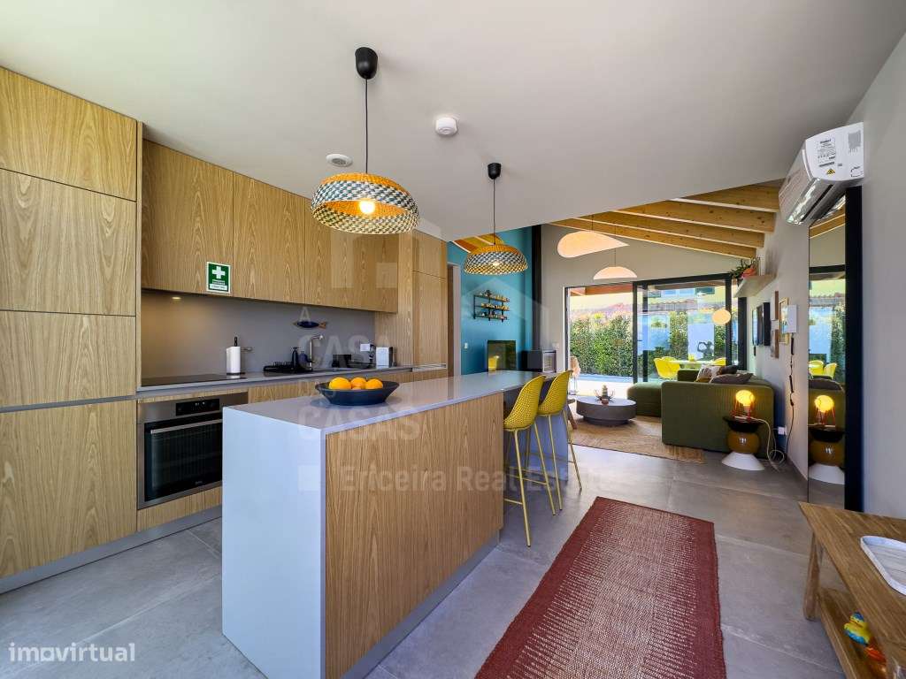 Vende Moradia T2 - Ericeira 3 Km, A Casa das Casas-14