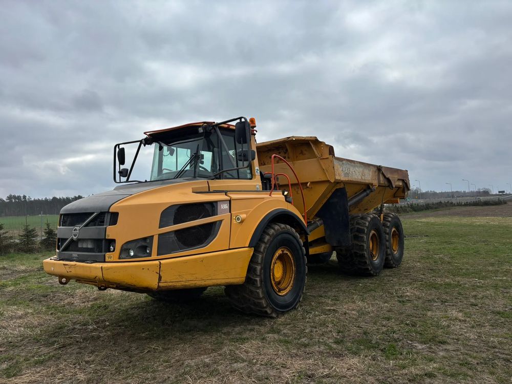 Volvo A30g szerokie opony 750/65 klapa 2014