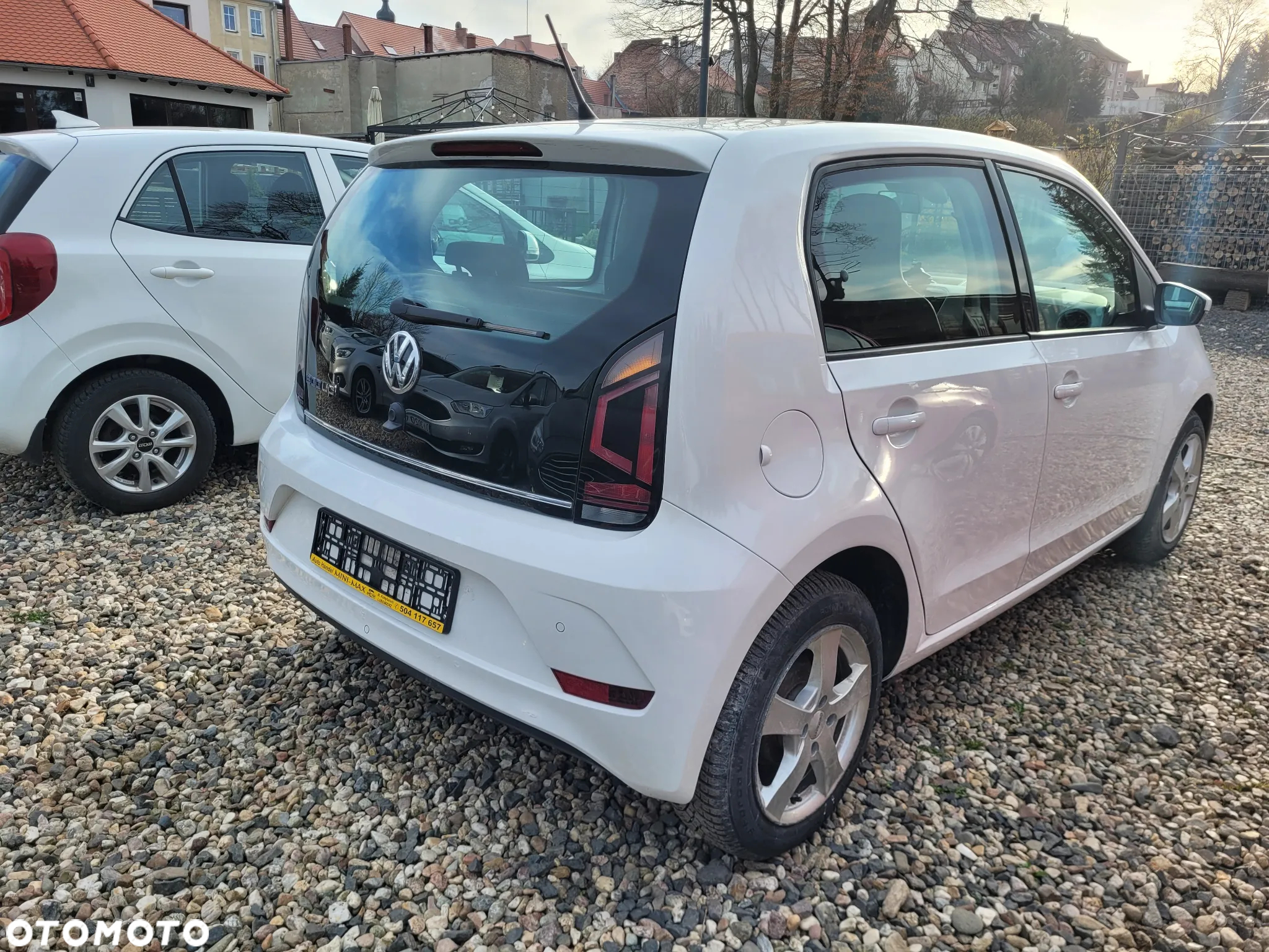 Volkswagen up! 1.0 high - 5