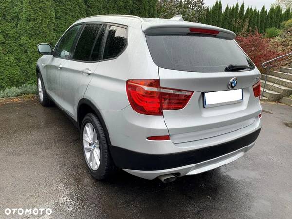 BMW X3 xDrive20d - 13