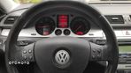 Volkswagen Passat 1.9 TDI Comfortline - 9