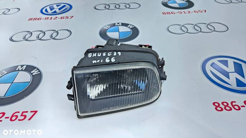 BMW 5 E39 1996-2000 Lampa przeciwmgłowa prawa Halogen prawy 8377384 - 2