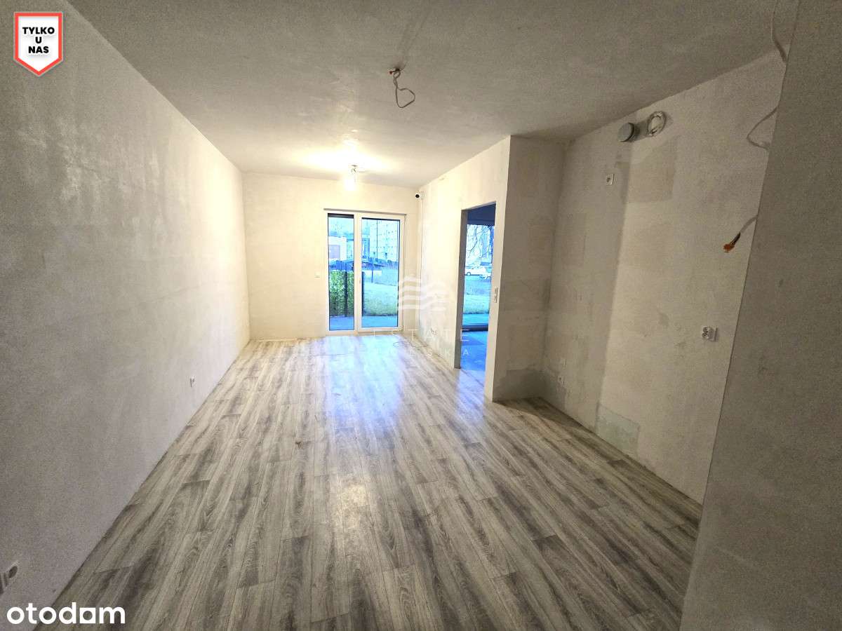 Mieszkanie w świetnej lokalizacji !!!-0