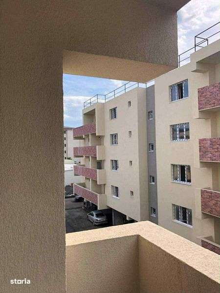 Garsoniera de vanzare zona La Strada - Imagine principală: 4/4