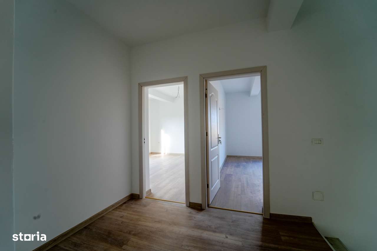 Vilă stil mediteranean Ovidiu poziție excelentă posibil schimb-9