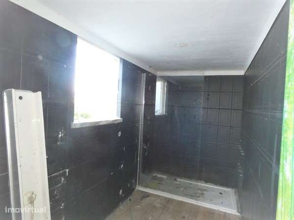 Moradia com 4080 m² para Remodelação, Sarge - Torres Vedras - Grande imagem: 4/20