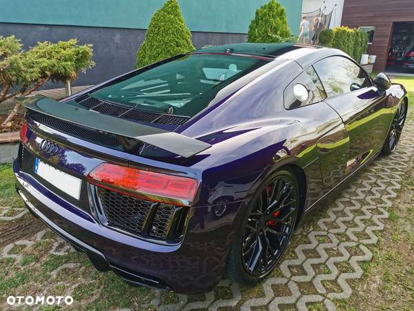 Audi R8 5.2 FSI Quattro Plus - 5