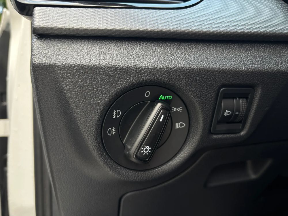 Skoda Kamiq 1.0 Tsi Essence Bezwypadkowy | Polski salon.