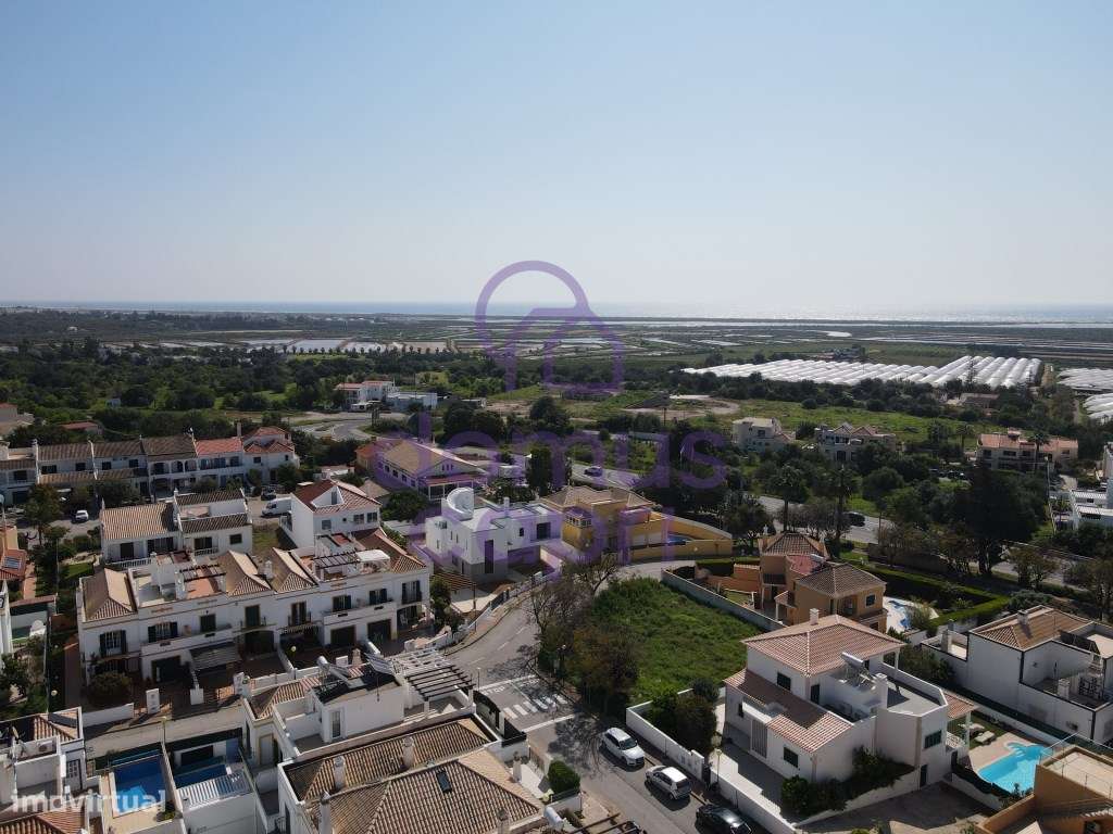 Moradia T2+1 com Quintal em Mato Santo Espírito - Tavira-22