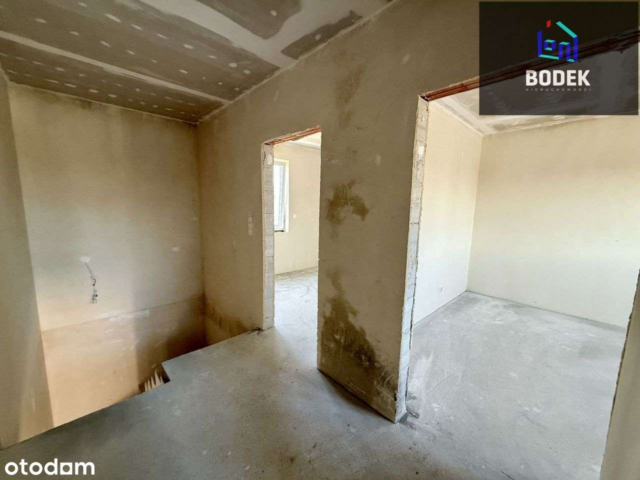 0%, asfalt, pełne media, podłogówka-18