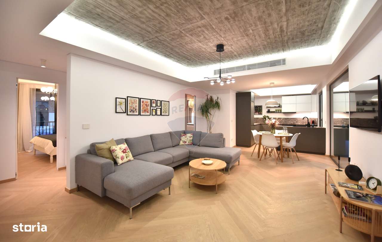 UNICAT | Apartament 3 camere imobil 2024 | Piata Universitatii-18
