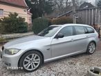 BMW Seria 3 330d xDrive DPF Touring - 9