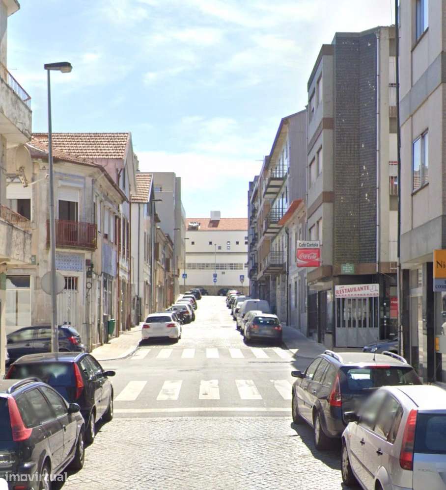 Armazém 460 m² + Logradouro 230 m², Carvalhido- Venda ou arrendamento-15