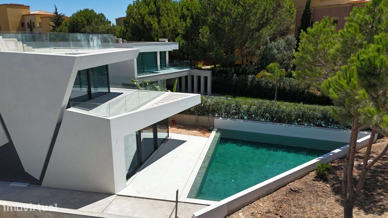 Moradia Independe em Volta do Quadrante Lote 38 - VILLA SIGMA-7