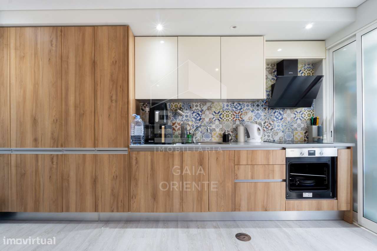 T2 com terraço e garagem em Vilar de Andorinho - Grande imagem: 2/27