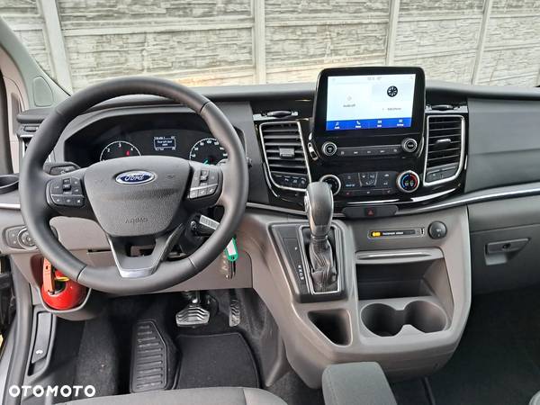 Ford Tourneo Custom 2.0 EcoBlue L1 Titanium SelectShift - 4