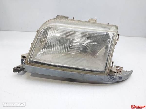 FAROL DIREITO RENAULT CLIO I - 1