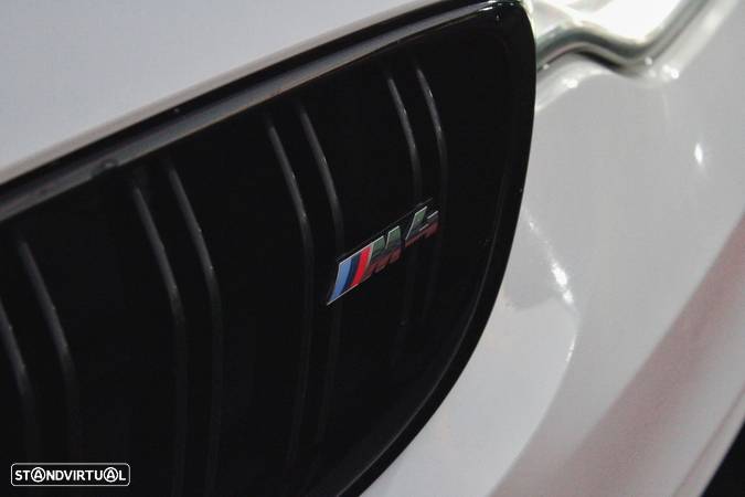 BMW M4 Auto - 22