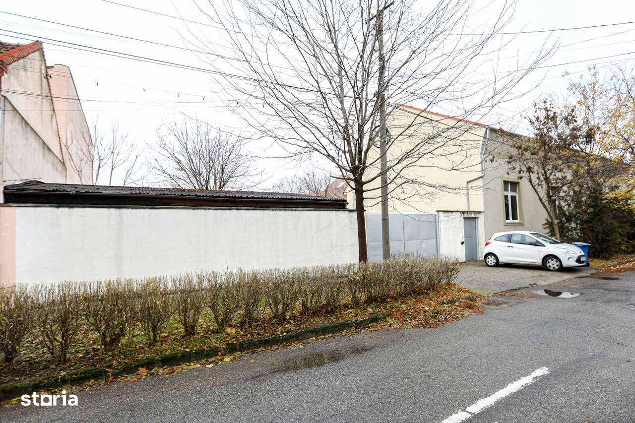 Infrastructură Premium pentru Afaceri IT - Disponibilă Acum - Imagine principală: 4/20