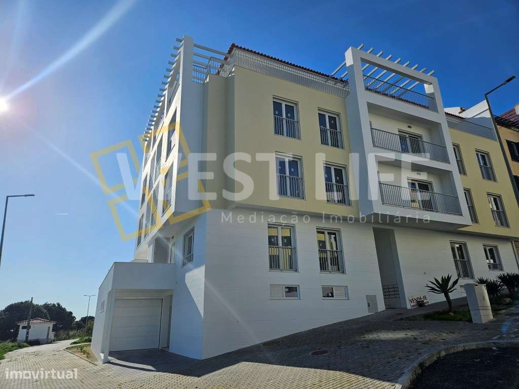 Penthouse T3 com 3 suítes e terraço com magnifica VISTA MAR - Ericeira-31
