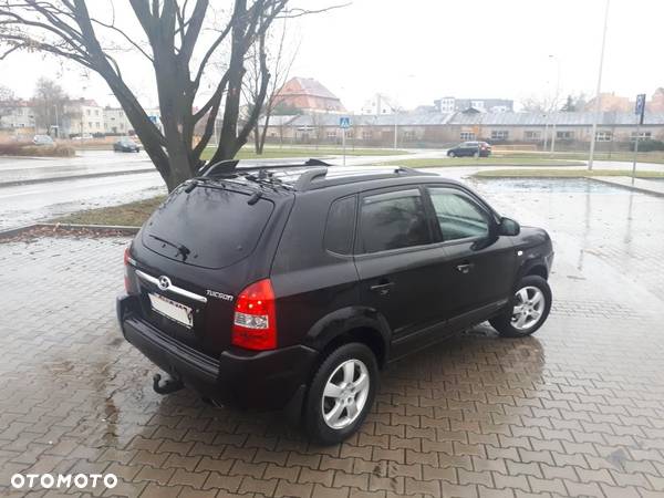 Hyundai Tucson 2.0 Elegance / Premium - 11