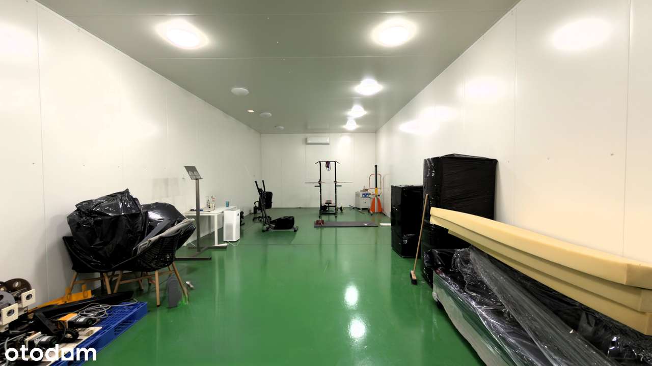 Nowoczesny kompleks produkcyjno-magazynowy z biurami i halą-9