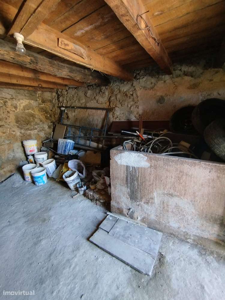 Moradia T2 em Carragoso - Viseu-7