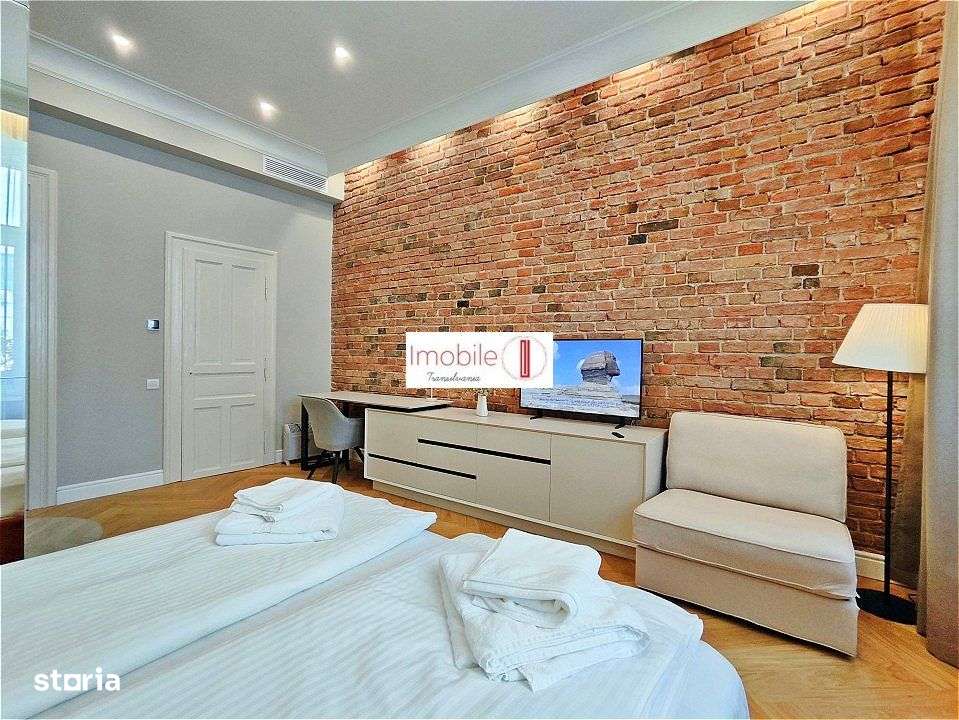 O Capodopera srhitecturala: | Apartament de Lux 4 Camere, Ultracentral-14