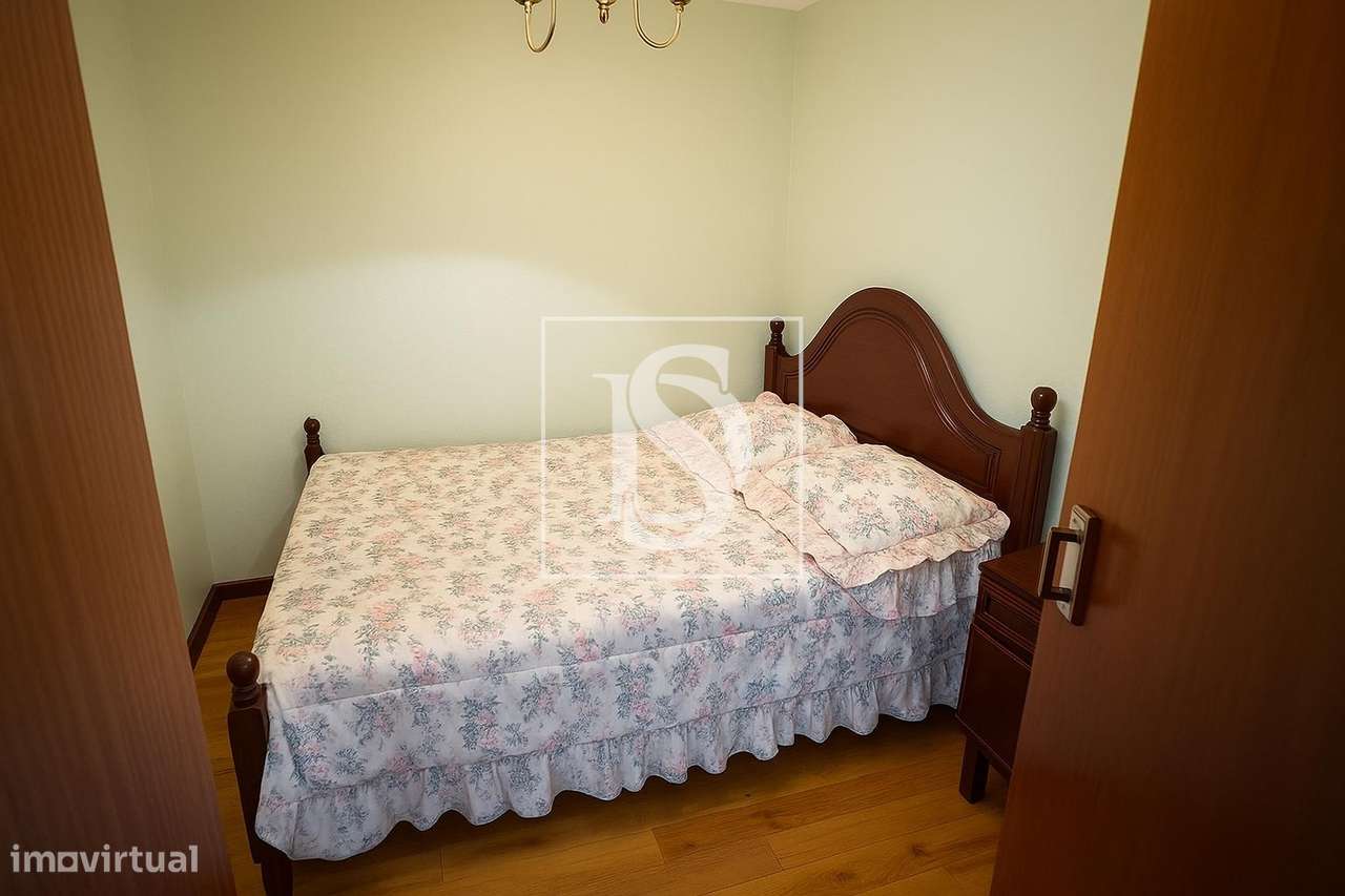 Moradia Tradicional com Terreno em Turquel (Alcobaça)-12