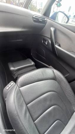 Citroën C4 Grand Picasso 1.2 PureTech Feel S&S - 32