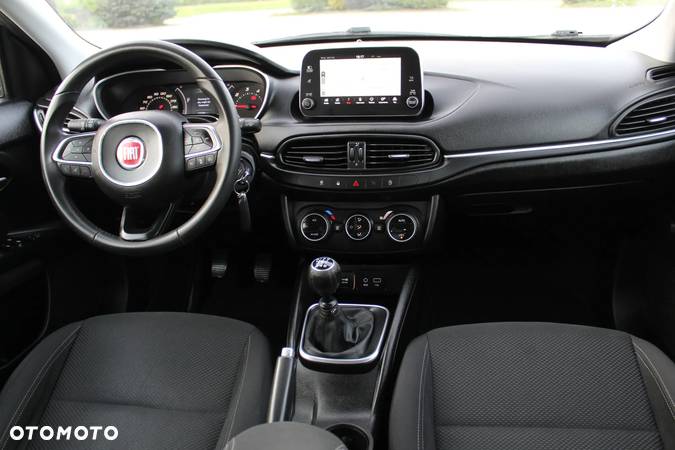 Fiat Tipo 1.6 MultiJet Lounge - 20