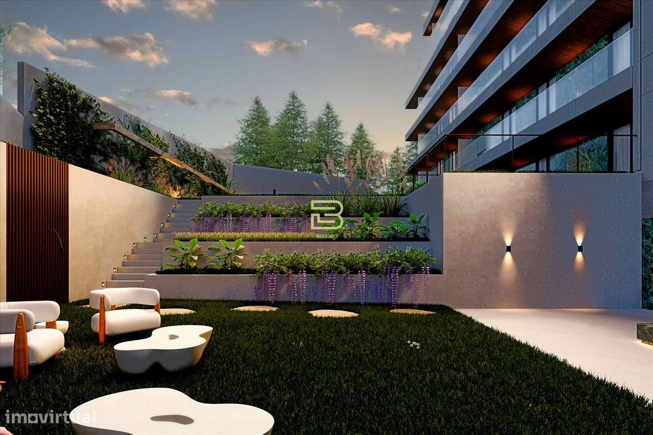 T4 Exclusivo com terraço de 225 m2, spa , BOX para 3 carros num condom-4