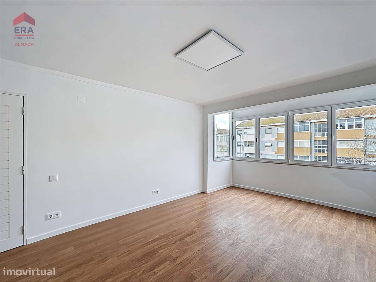 T2 totalmente remodelado -  Almada - Grande imagem: 3/14