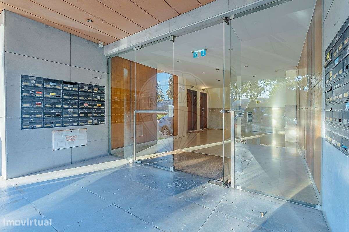 Apartamento T1 para arrendamento - Grande imagem: 2/19