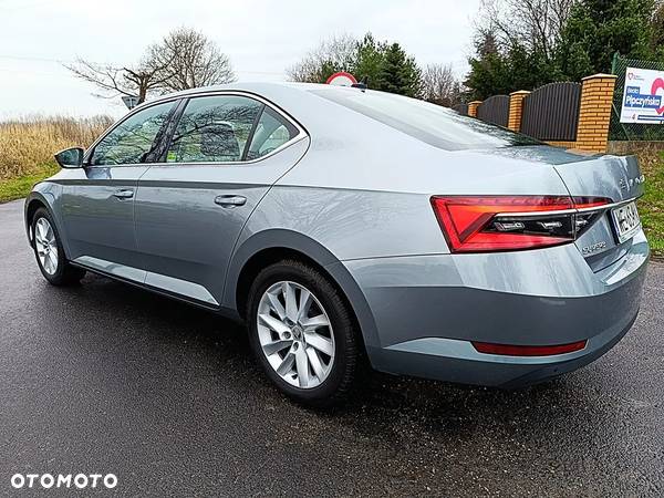 Skoda Superb 1.5 TSI ACT Ambition DSG - 18