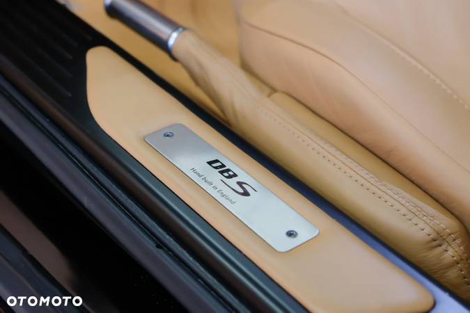 Aston Martin DBS Carbon Edition Touchtronic II - 22