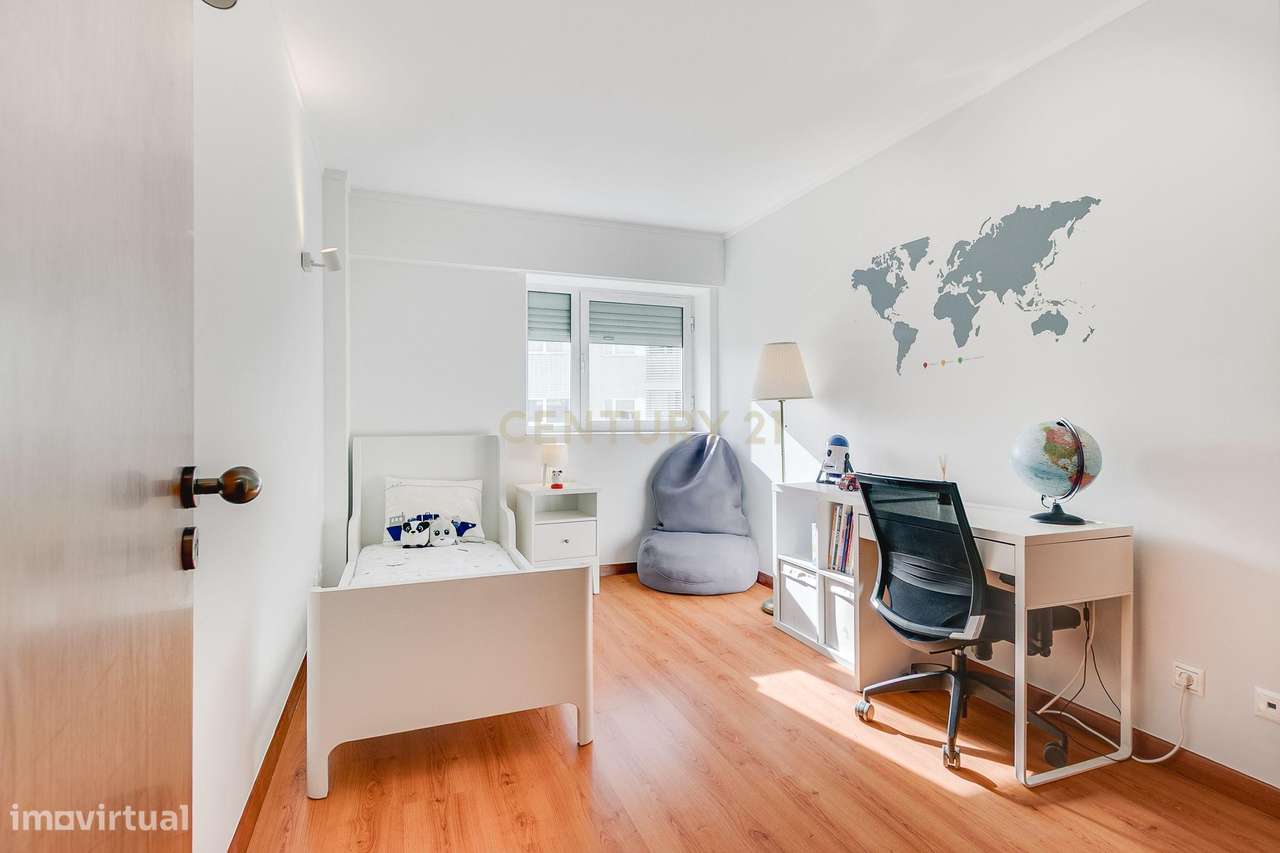 Fantástico T2 Alta de Lisboa-16