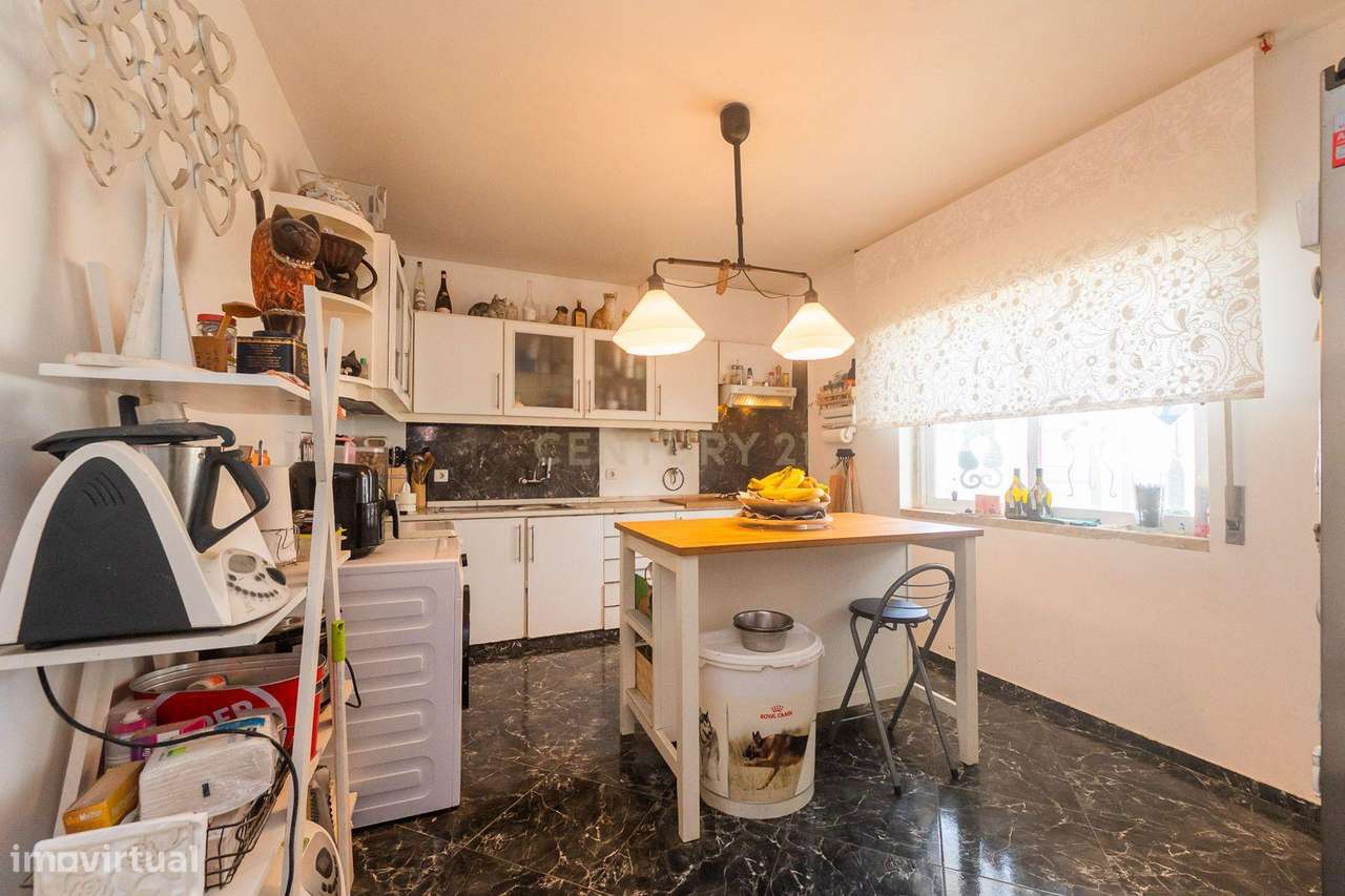 Moradia T3 em São Domingos de Rana-13
