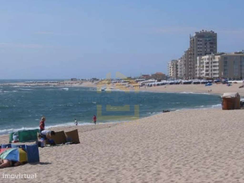 Apartamento T2 Renovado a 100 m da Praia - Aver-o-Mar | Póvoa de Va... - Grande imagem: 2/10