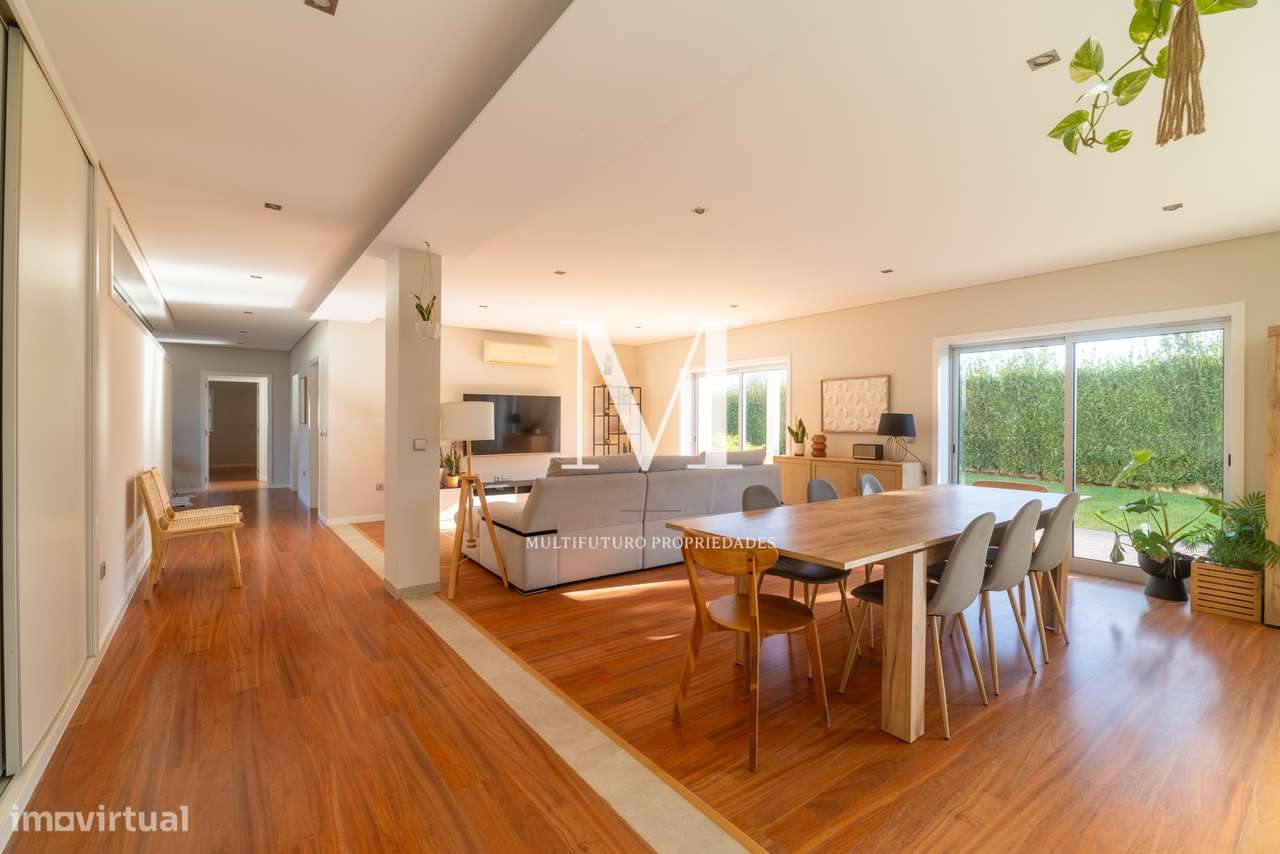 Famalicão | Propriedade T3+1 Térrea | 1.500 m² | Piscina | Jardim | LU-21
