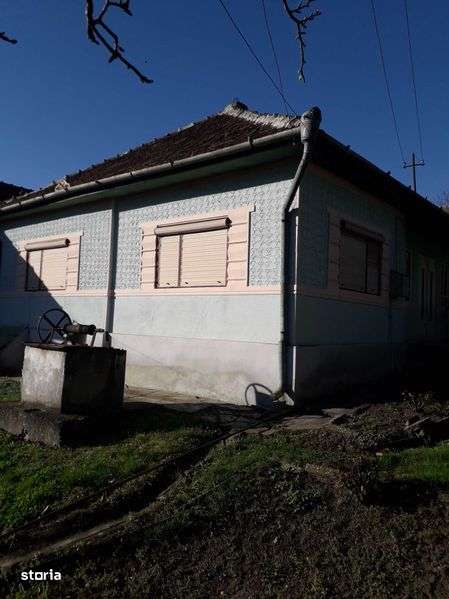 Casa de vanzare in sat Delenii - Imagine principală: 5/6