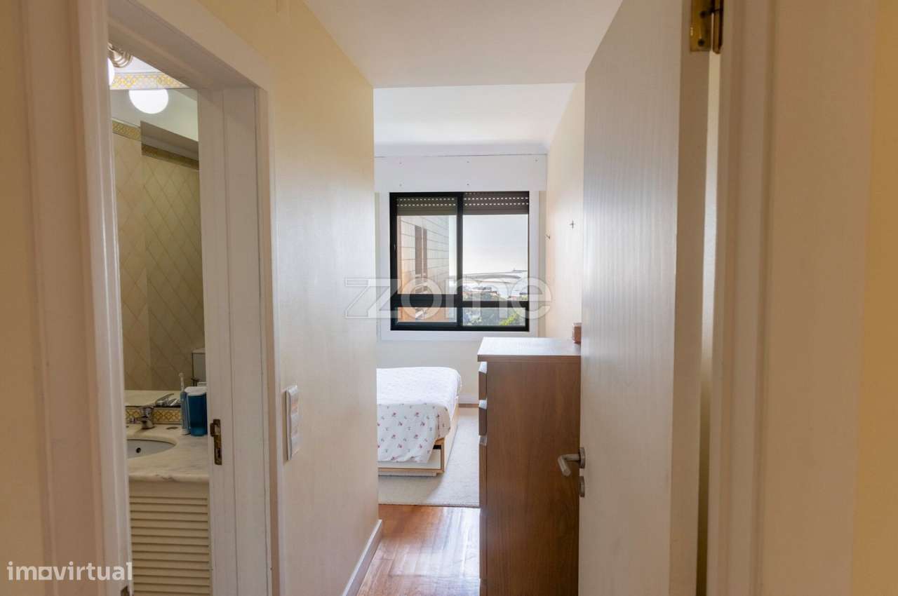 Apartamento T3 com Vista Mar nos Jardins D’Arrábida-13